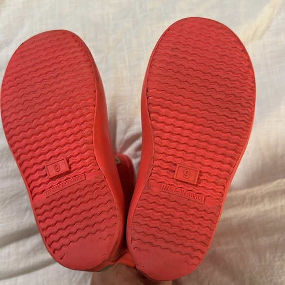 Girls pink Hunter Rain Boots - Picture 3 of 6